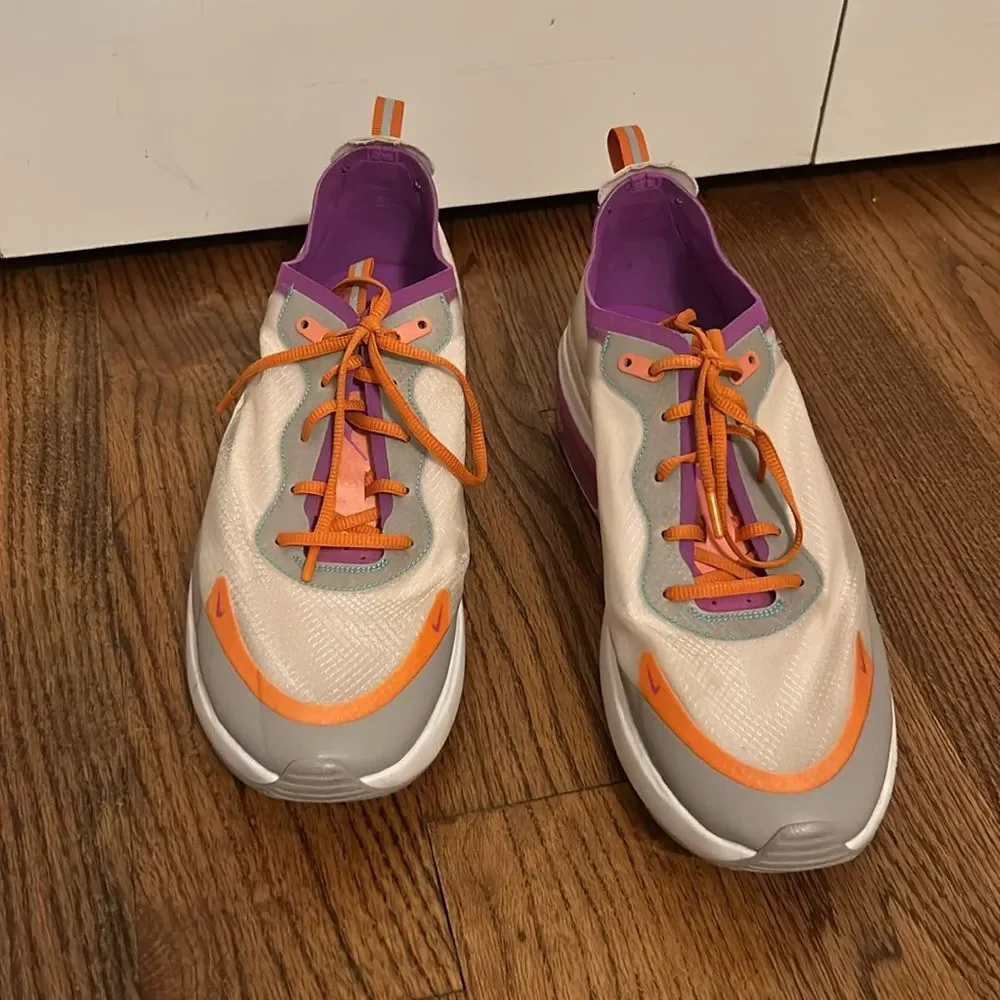 Nike Air Max Dia SE Light Orewood Brown Violet Size 12